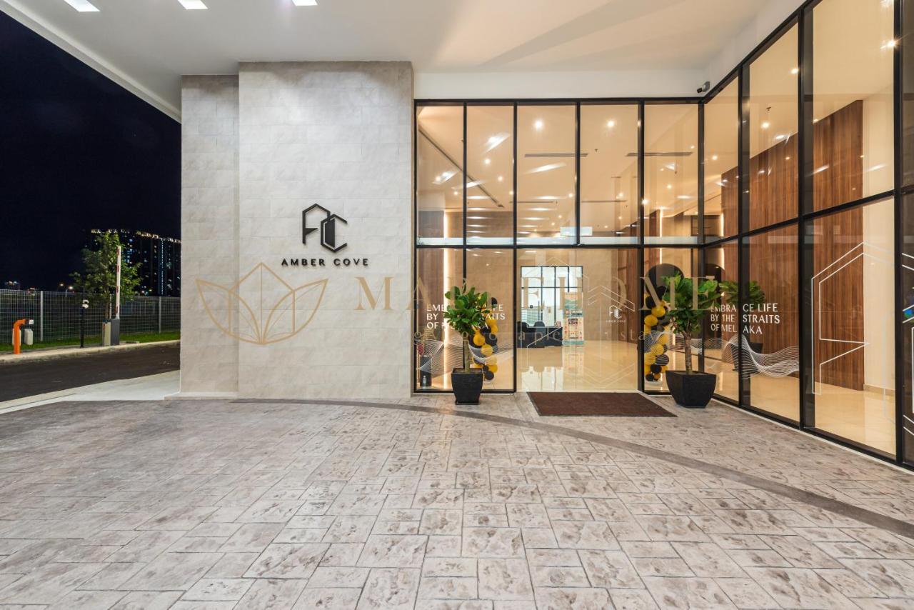 Amber Cove Premier Suites Melaka מראה חיצוני תמונה